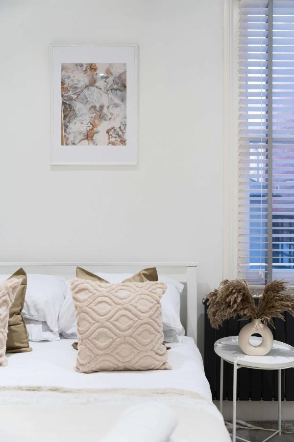 Beautiful Chelsea With Private Garden Appartamento